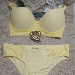 Conjunto Plus Size Amarelo